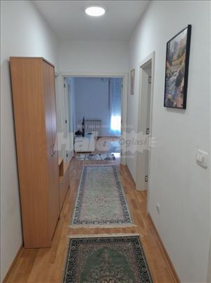 Dimitrija Tucovića, 56 m2, garažno mesto