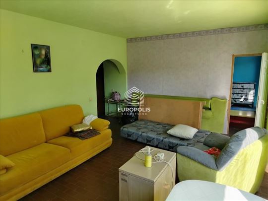 Kuća u podnožju Kosmaja ID#8259
