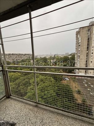 Prodaja 2.5 stana, blok 28, Novi Merkator