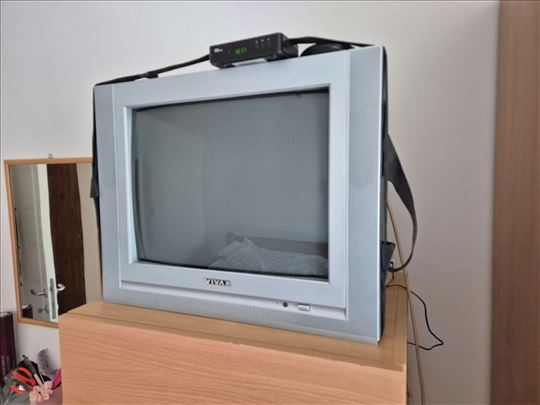 Televizor 51cm