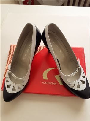 Ženske vcipele sa štiklom