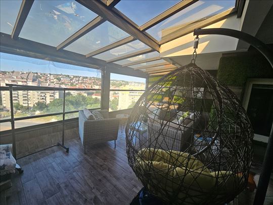 Lux duplex ,opremljen,sjajan pogled, Žarkovo