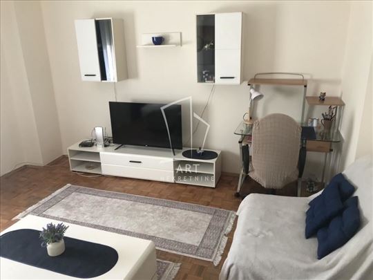 Zemun, Vrtlarska, 53m2 ID#10375