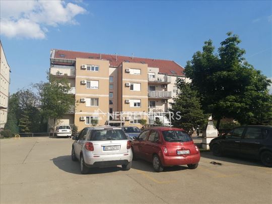 Zemun duplex Železnička 123m2