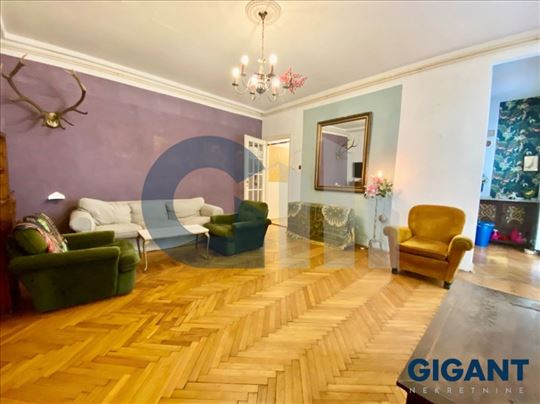 Cvetni trg, 100m2, III, ta    