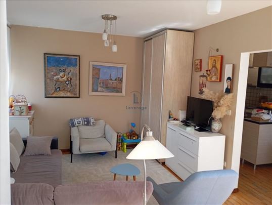 Jovanke Radaković, 46 m2