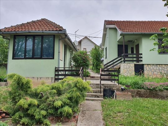 Kuća 87m² na 25min vožnje od Beograda, plac 8.17аr