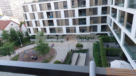 Lekino brdo, dvosoban stan