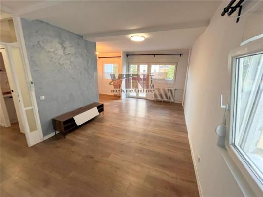 Novi Beograd, Blok 61, 2.5, 74m2+l, renoviran,