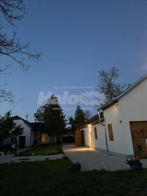 Prelepa kuca u rezervatu prirode na 45ari