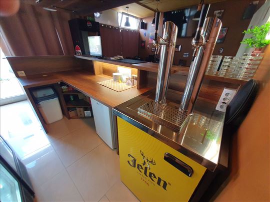 Šank sa gornjim i donjim delom