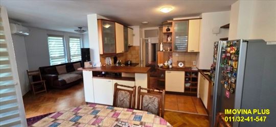 Vračar, Crveni krst - Vojislava Ilića, 107m2
