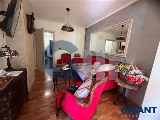 Zemun polje, 62m2, vp, ta