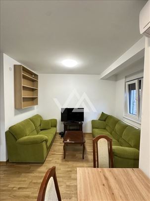Zvezdara, novogradnja, useljiv odmah