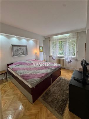 Dvosoban stan kod Poštanska štedionice ID#2141