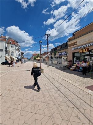 Lokal za izdavanje, centar 80m2