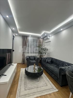 Lux stan sa garazom-vlasnik