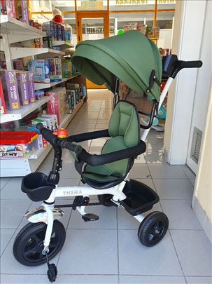Tricikl sa rucicom za upravljanje
