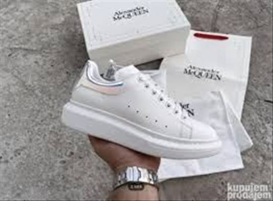 Alexander Mcqueen Multicolor; NOVE Mekvin