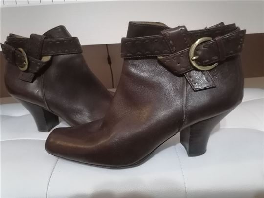 Biviel Braon Čizme Novo