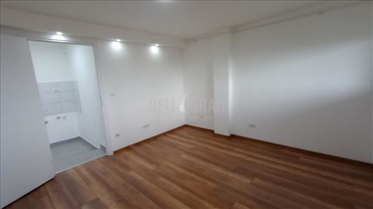 Blok 38, Bulevar Arsenija Čarnojevića
