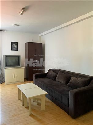 izdajem vise stanova Ustanicka 