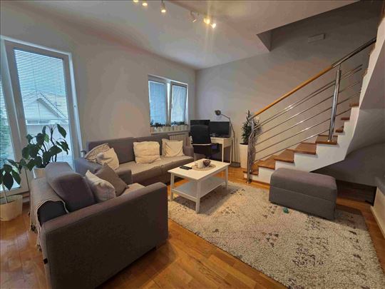 Moderan dupleks, bez ulaganja, kompletno namešten