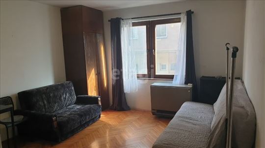 Odlična lokacija , garsonjera 