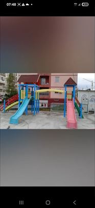 Poklanjamo kucicu sa toboganom