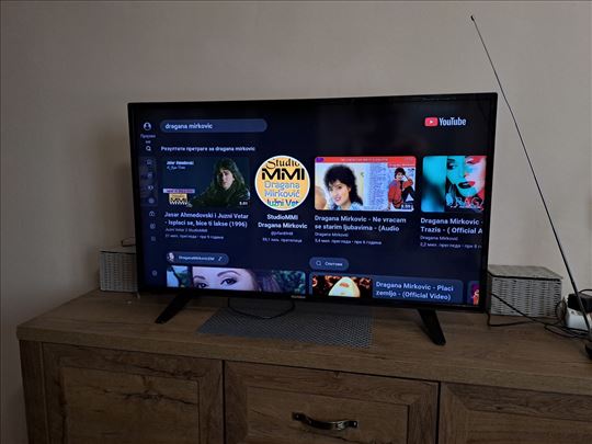 Smart Telefunken 42" (107cm) 4K UHD, T2, Wi-Fi