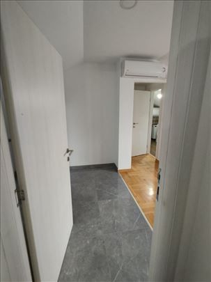 2,0,Kaluđerica,Mokroluška,42m2,IV,eg,namešten