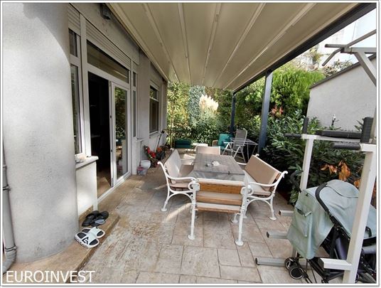 4,0 Lux, dvorište, zatvoren kompleks, 3 parking m