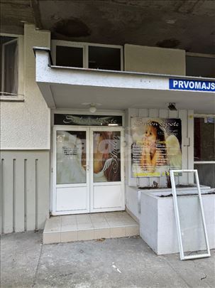 Izdajem lokal 