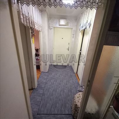 Na prodaju dvosoban stan, Ledena stena, 54m2
