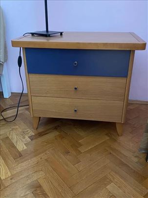 Nocni ormaric 60x41x52 