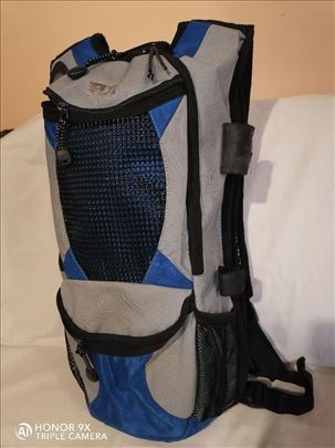 Plavo-sivi ranac, novo