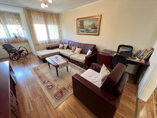 Vidikovački venac, odlična lokacija, useljiv odmah