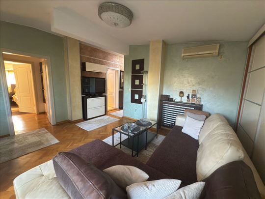 Vračar- Moderan - Prostran- Svetao - 65m²