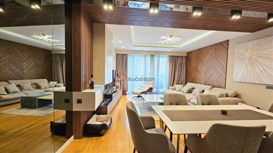 Your Dream Home in Prestigious West 65