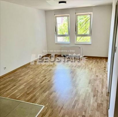 Zemun - Prvomajska #64136