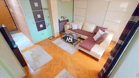 Vračar, Južni bulevar, Sime Igumanova, 65m2, PET F