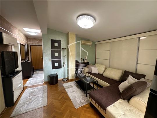 Vračar, kompletno namešten stan, novogradnja, lux 