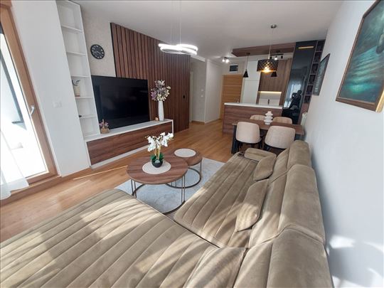 Wellport, novogradnja, garaža, bašta, pet-friendly