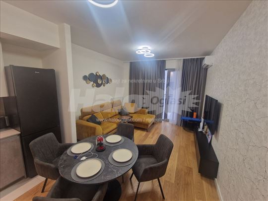 BW Aqva Lux izdavanje