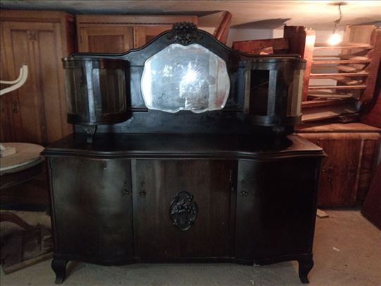 Rasprodaja 150 stolica Beograd Slanci 