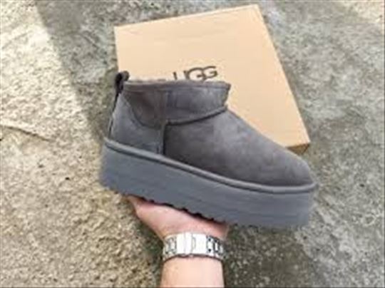 UGG Mini Platform Grey Čizme; Nove Sive Ugg Papuče