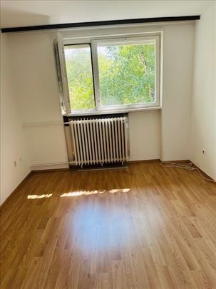 Banovo brdo, Pere Todorovića 31m2 