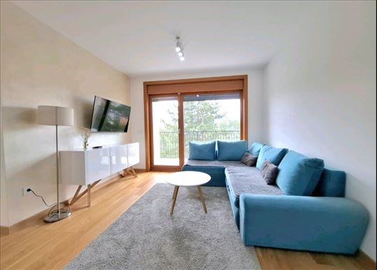 Drinske divizije, lux 2.5 stan, 52 m2, Parking mes