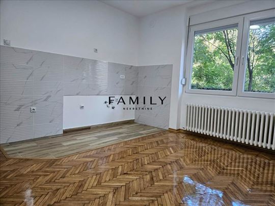 Dvoiposoban stan sa terasom – 59 m², Miše Dimitrij