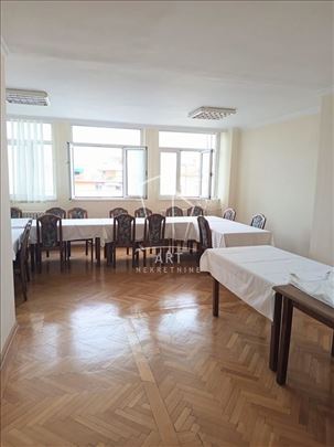 Knez Mihailova, 83m2, sa garažnim mestima ID#12195